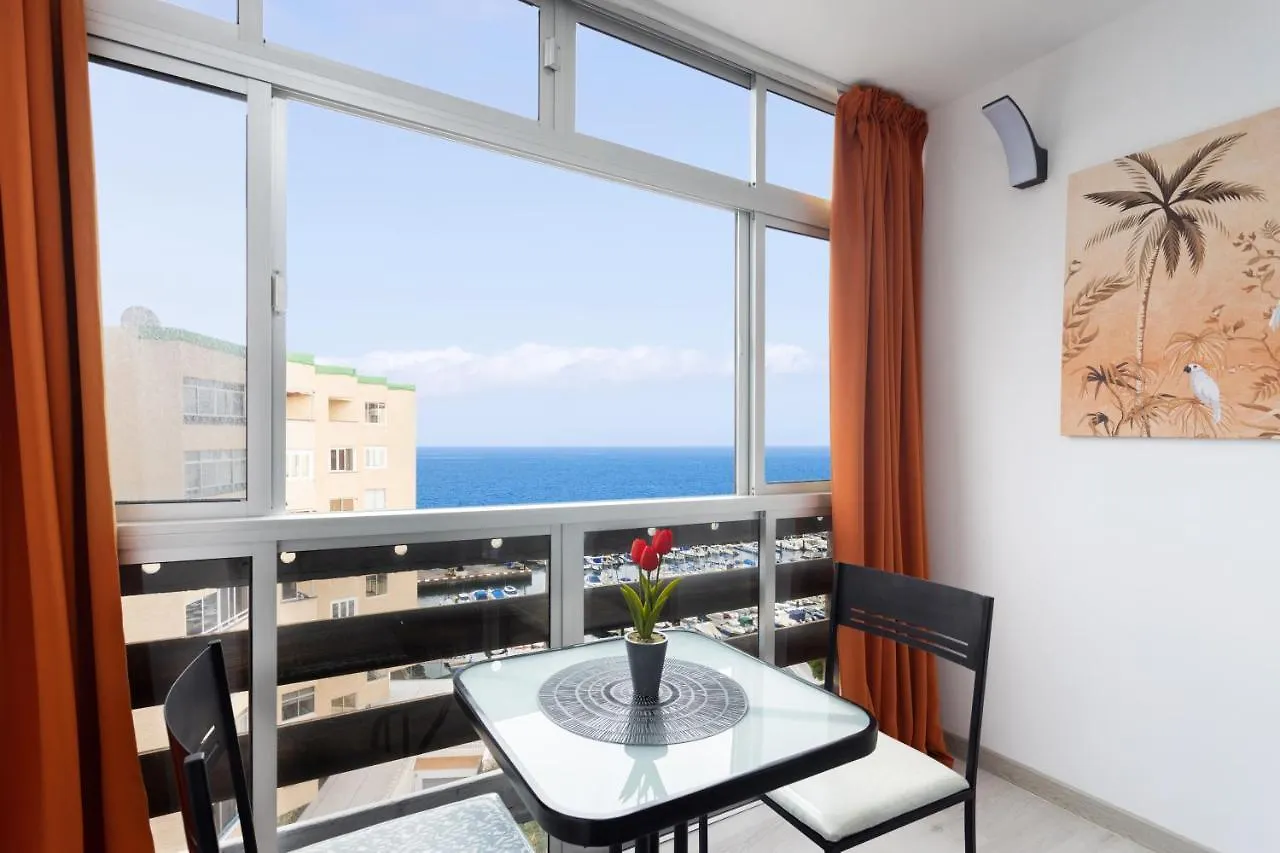 Home2Book Candemar Ocean View カンデラリア アパート